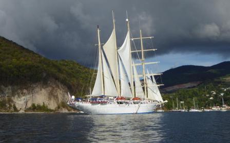 Star Clipper cruise ship sailing to homeport