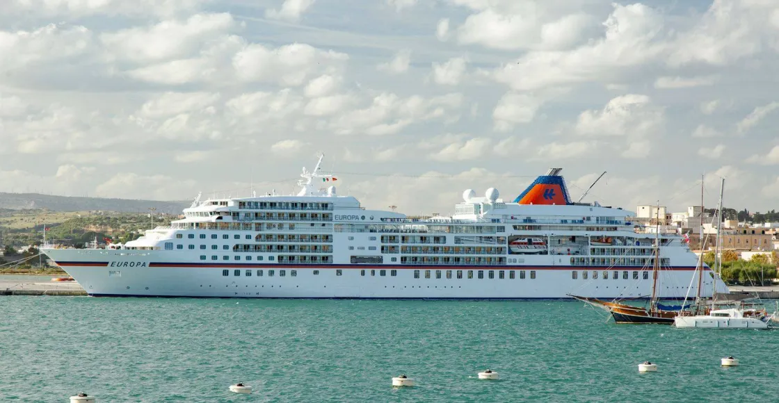 Europa cruise ship sailing to homeport