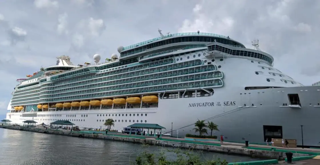 Navigator Of The Seas cruise ship sailing to homeport