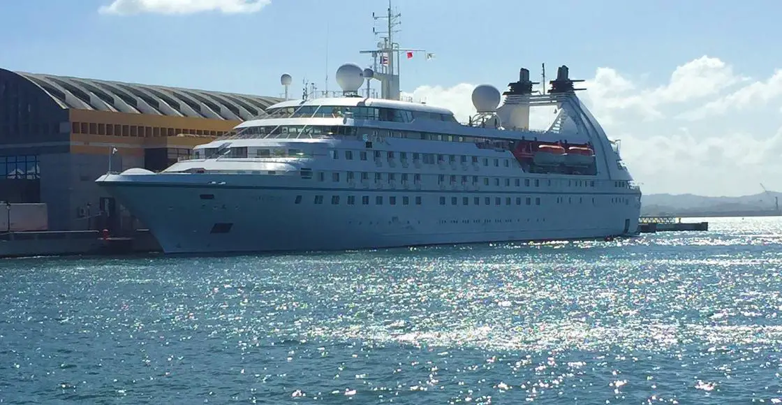 Star Pride cruise ship sailing from home port