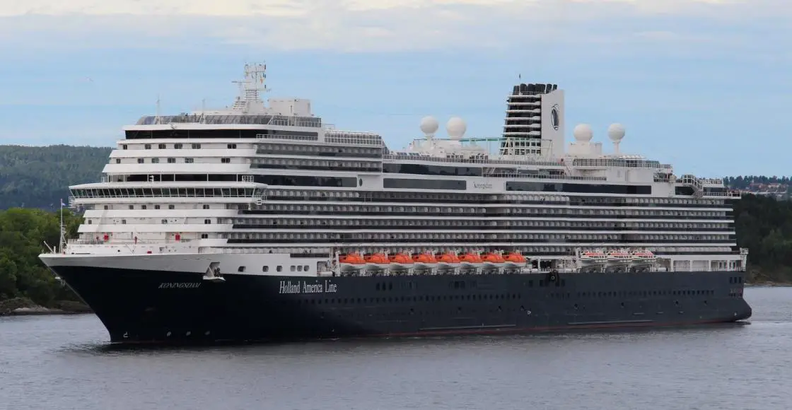 Holland America Line cruise ship ms Koningsdam sailing to homeport